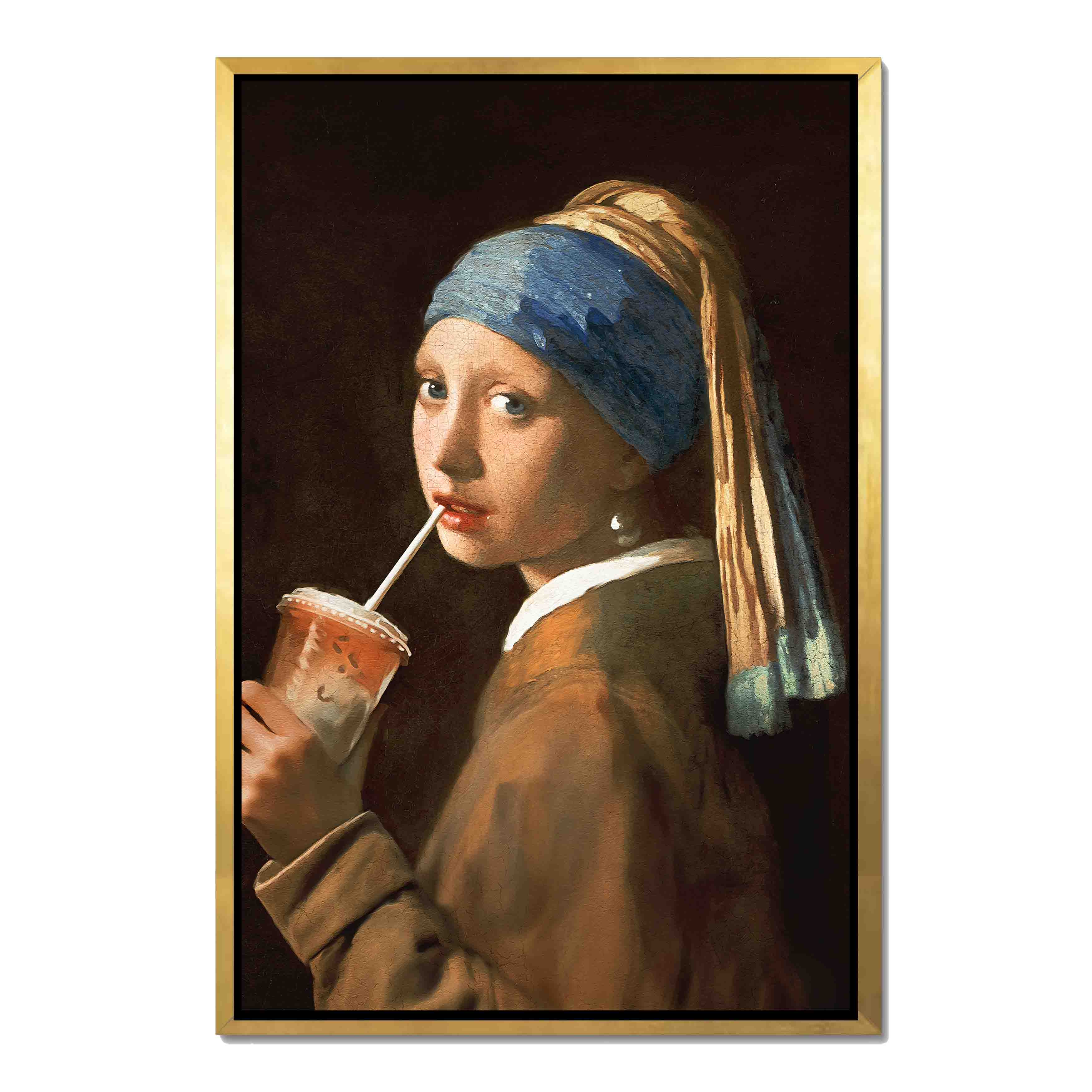 GIRL WITH ICED LATTE