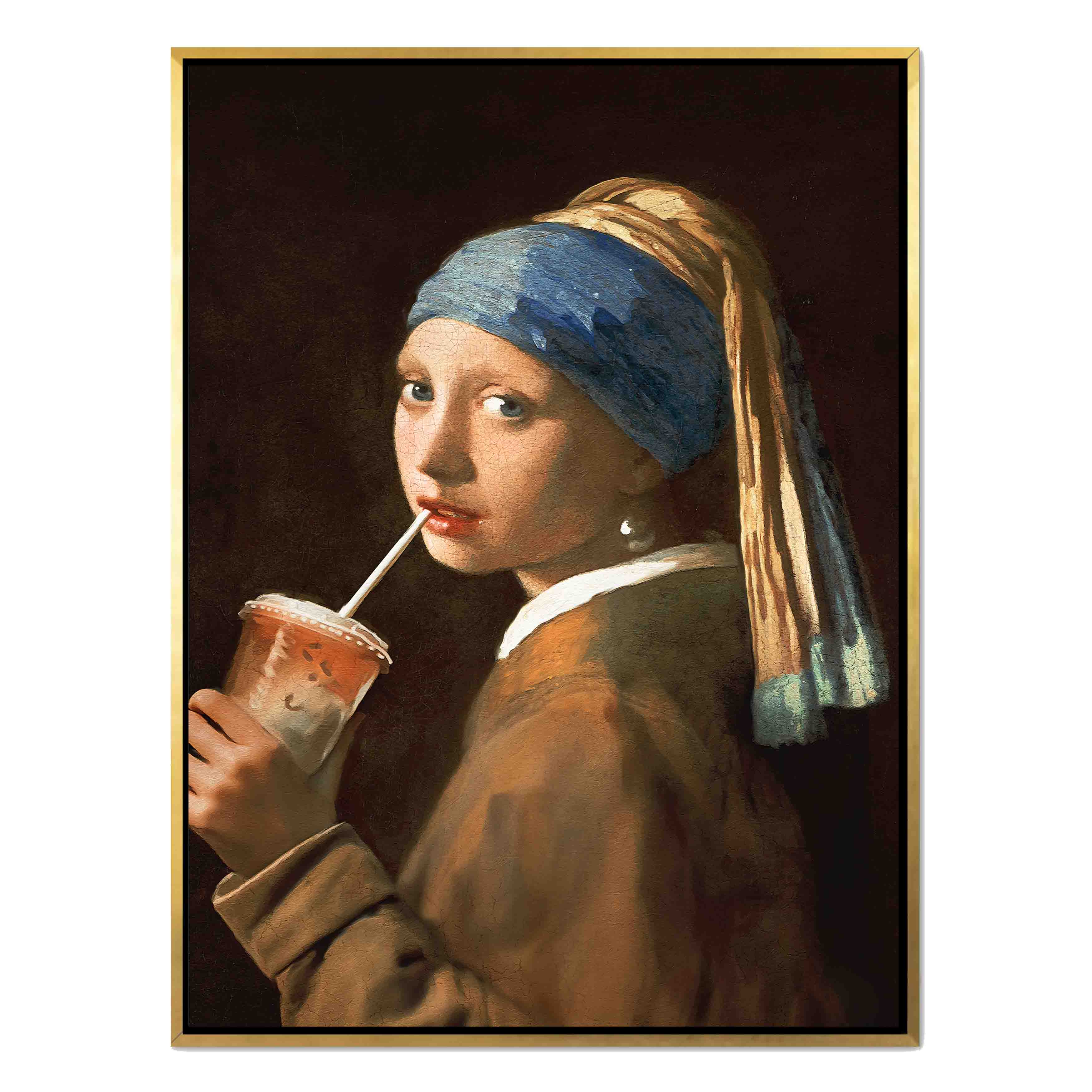 GIRL WITH ICED LATTE